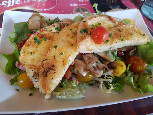 SUSHI BOUTIK Hoover photo 3